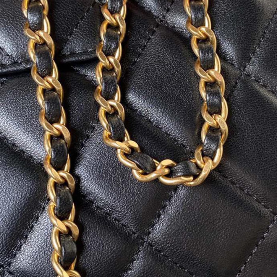 Ch*el baguette bag