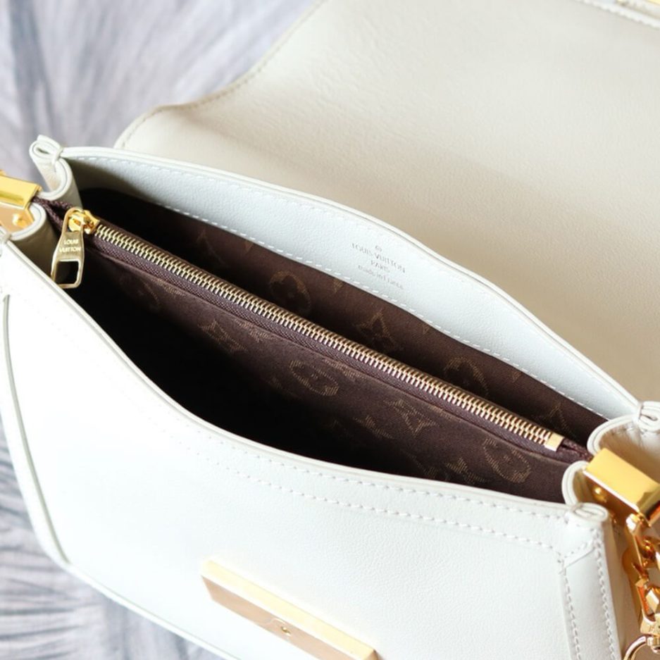 LV Dauphine Soft MM