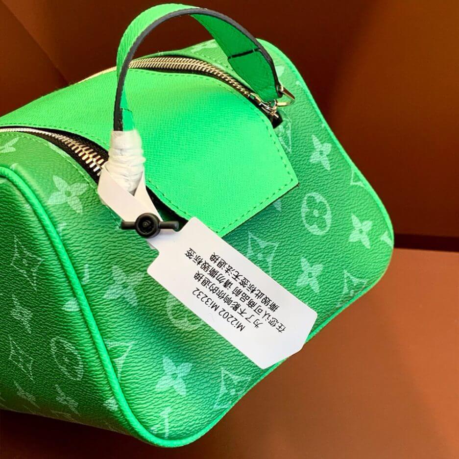 LV Dopp Kit